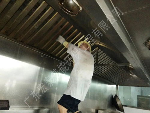 大型油煙機清洗公司宏泰工程淺述清洗排煙罩的4種方法